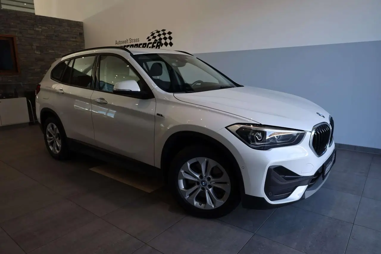 Photo 1 : Bmw X1 2022 Hybride