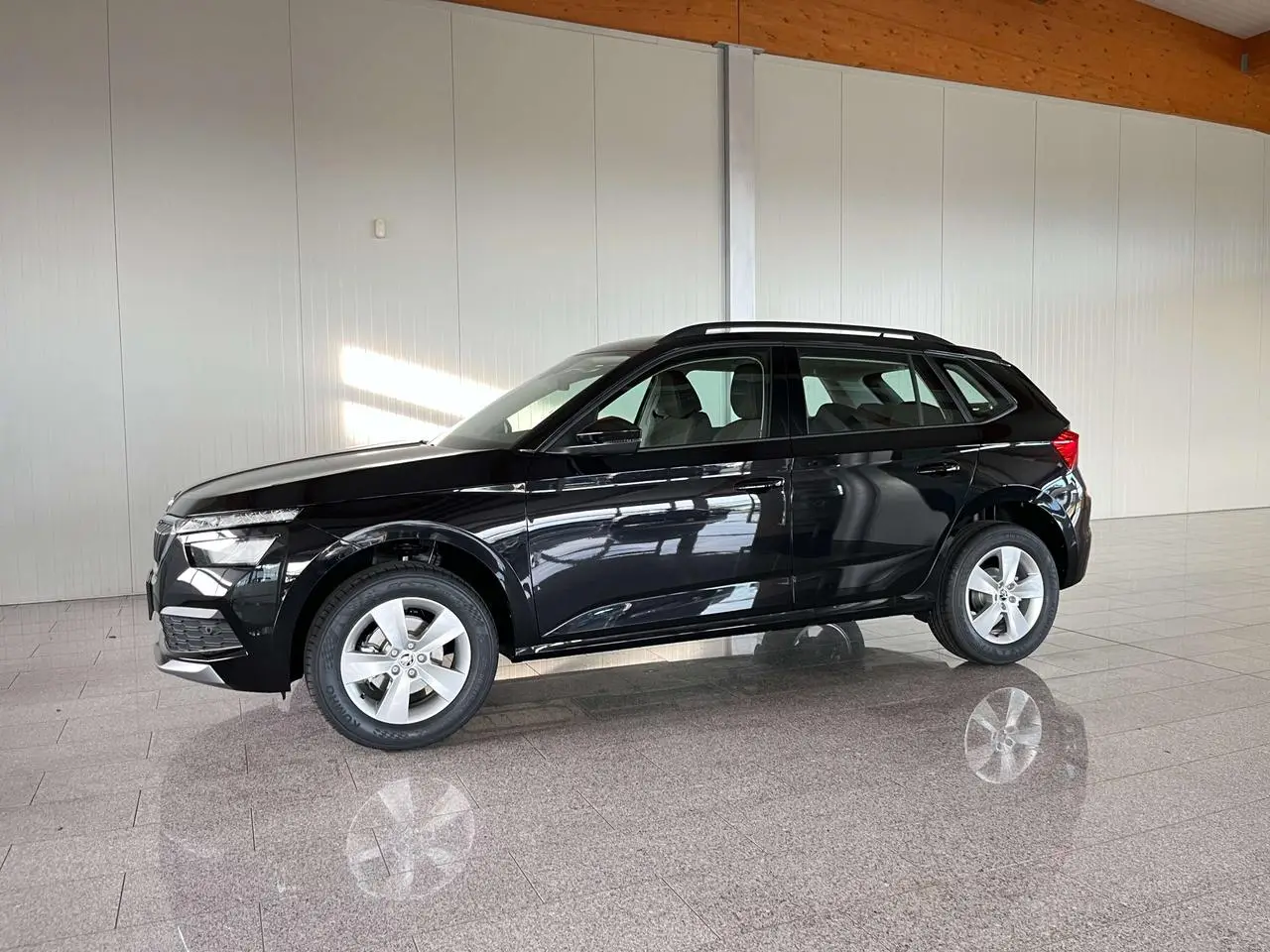 Photo 1 : Skoda Kamiq 2024 Petrol