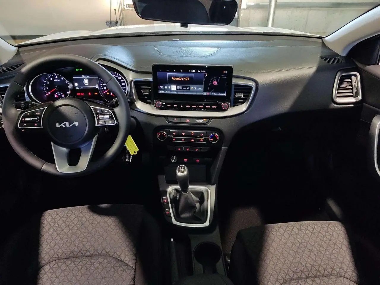 Photo 1 : Kia Ceed 2024 Essence