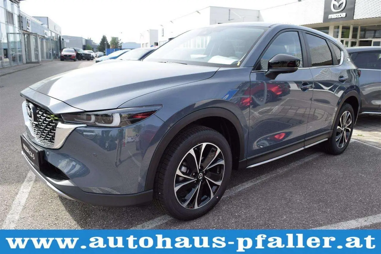 Photo 1 : Mazda Cx-5 2024 Petrol