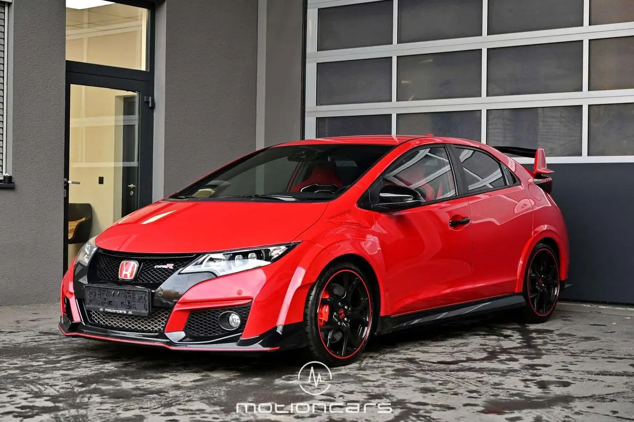 Photo 1 : Honda Civic 2016 Essence