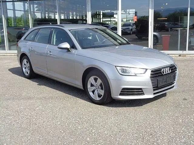 Photo 1 : Audi A4 2018 Diesel