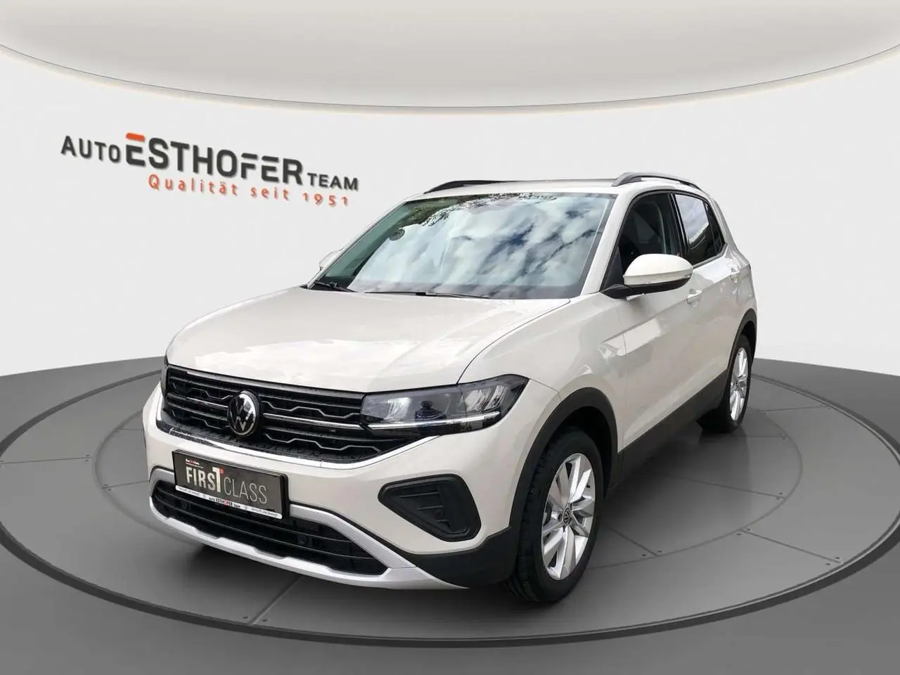 Photo 1 : Volkswagen T-cross 2024 Essence