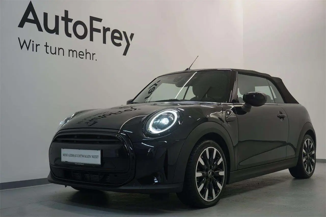 Photo 1 : Mini Cooper 2023 Petrol