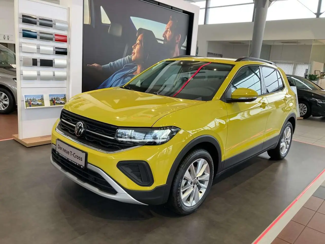 Photo 1 : Volkswagen T-cross 2024 Essence