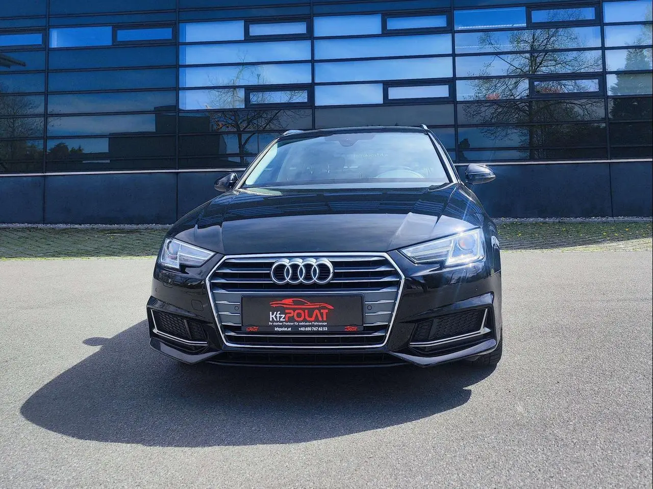 Photo 1 : Audi A4 2018 Diesel