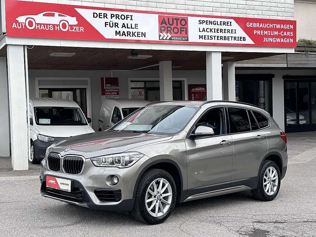 Photo 1 : Bmw X1 2017 Petrol