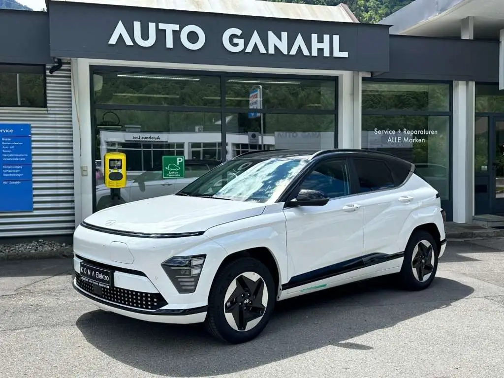 Photo 1 : Hyundai Kona 2024 Electric