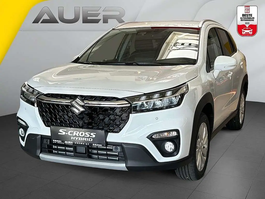 Photo 1 : Suzuki S-cross 2024 Petrol