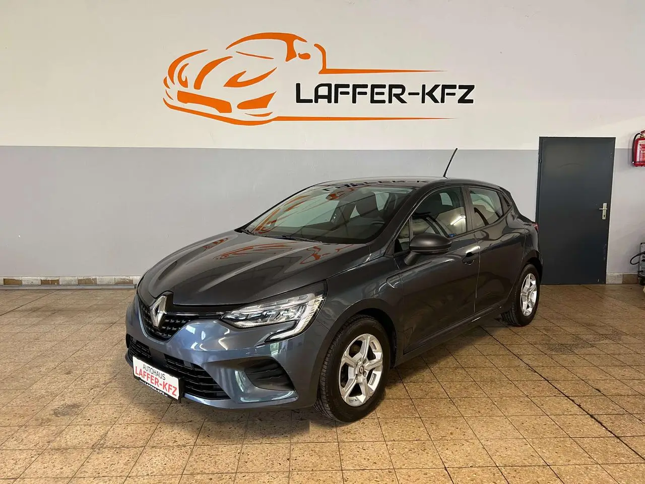 Photo 1 : Renault Clio 2020 Petrol