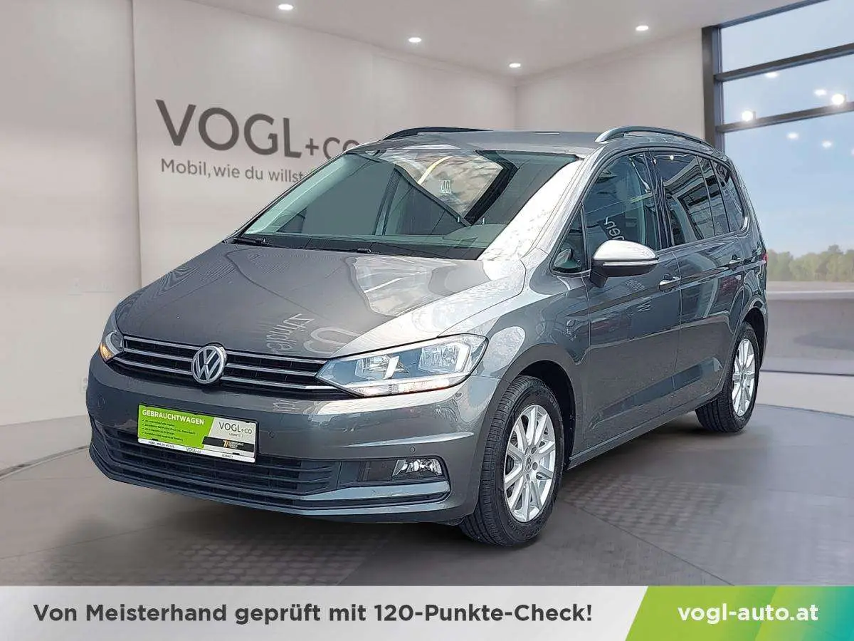 Photo 1 : Volkswagen Touran 2017 Diesel