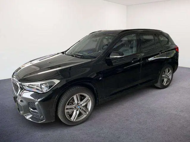 Photo 1 : Bmw X1 2022 Petrol