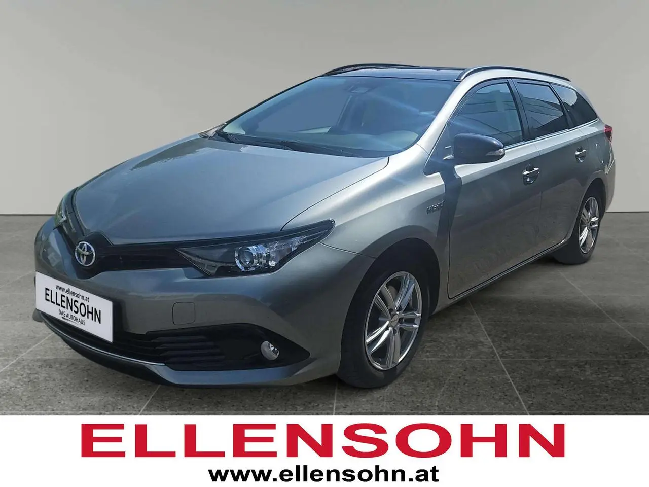 Photo 1 : Toyota Auris 2018 Hybride