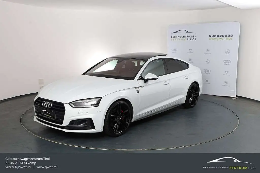 Photo 1 : Audi A5 2019 Essence