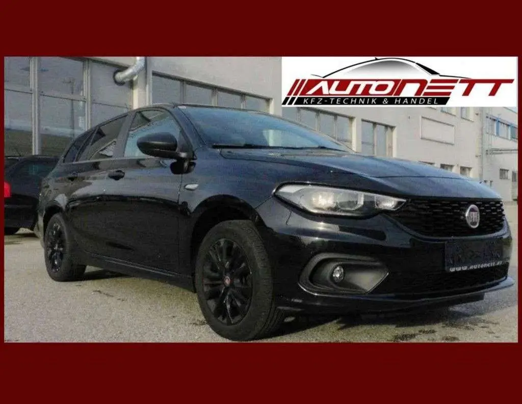 Photo 1 : Fiat Tipo 2020 Petrol