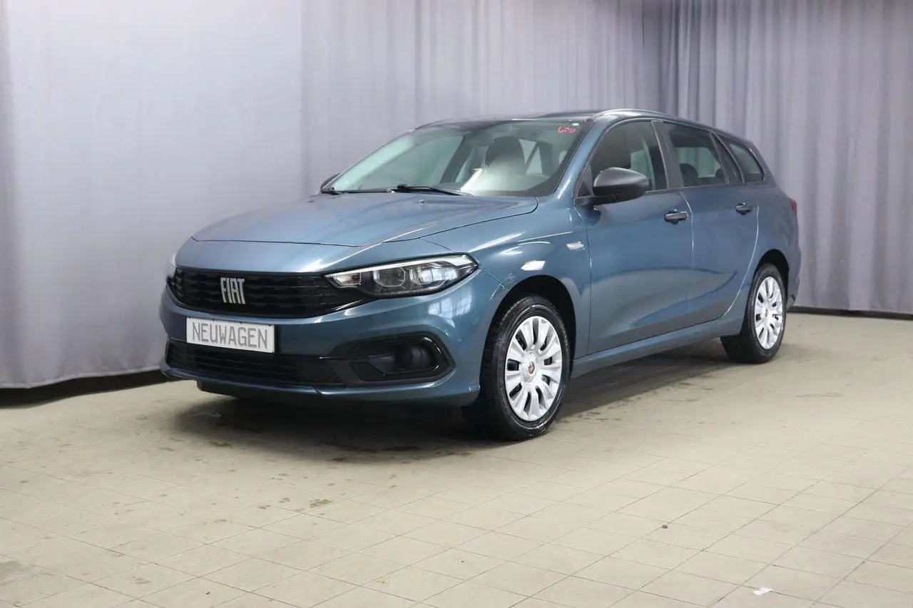 Photo 1 : Fiat Tipo 2024 Petrol