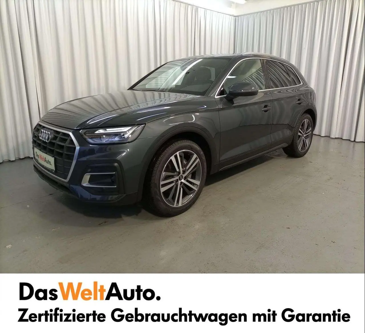 Photo 1 : Audi Q5 2023 Hybrid