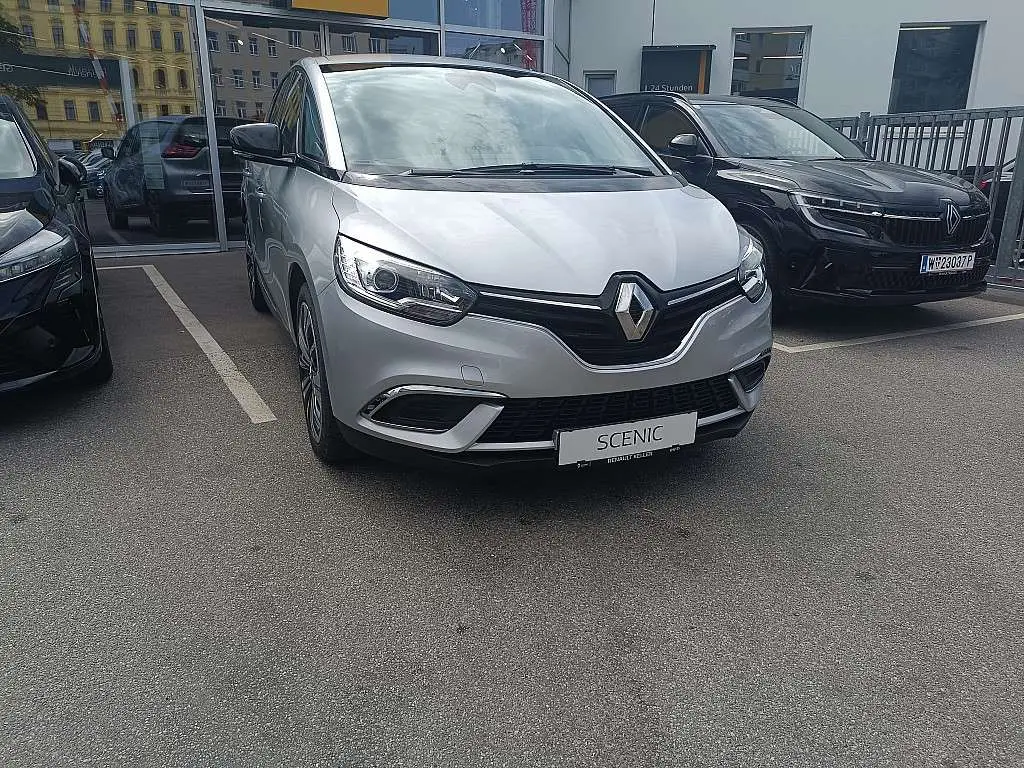 Photo 1 : Renault Scenic 2021 Essence