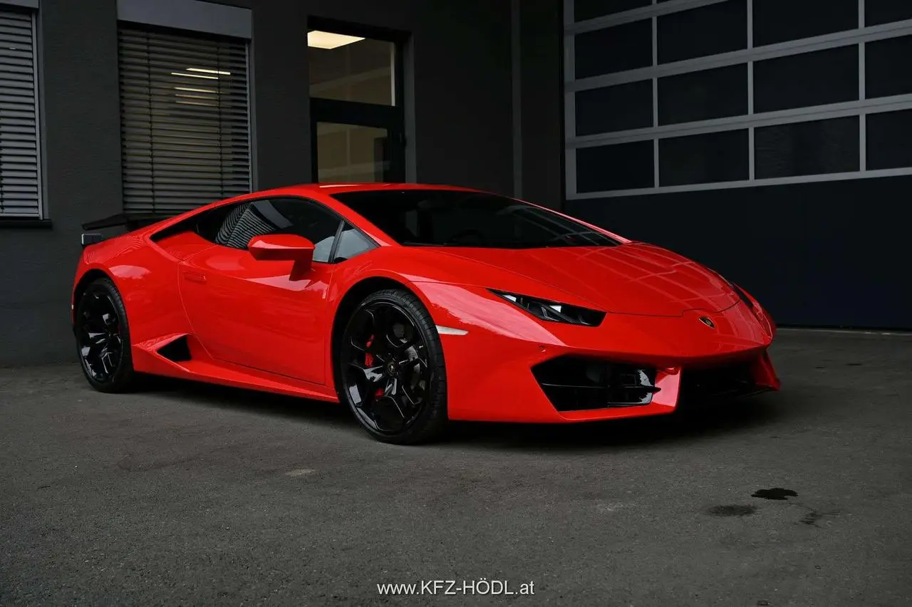 Photo 1 : Lamborghini Huracan 2019 Petrol