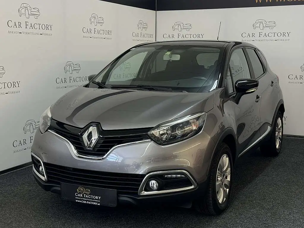 Photo 1 : Renault Captur 2016 Petrol