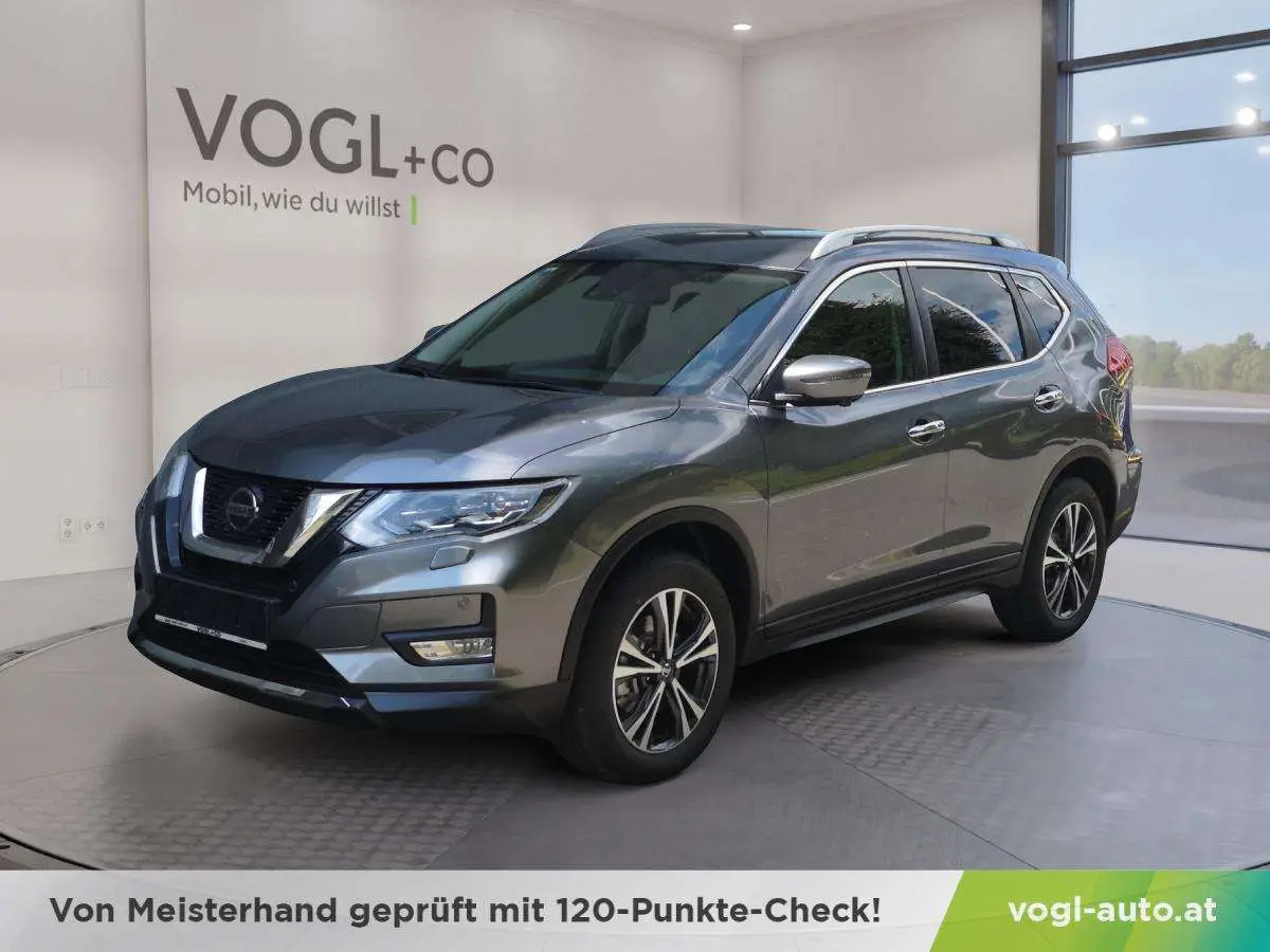 Photo 1 : Nissan X-trail 2019 Essence