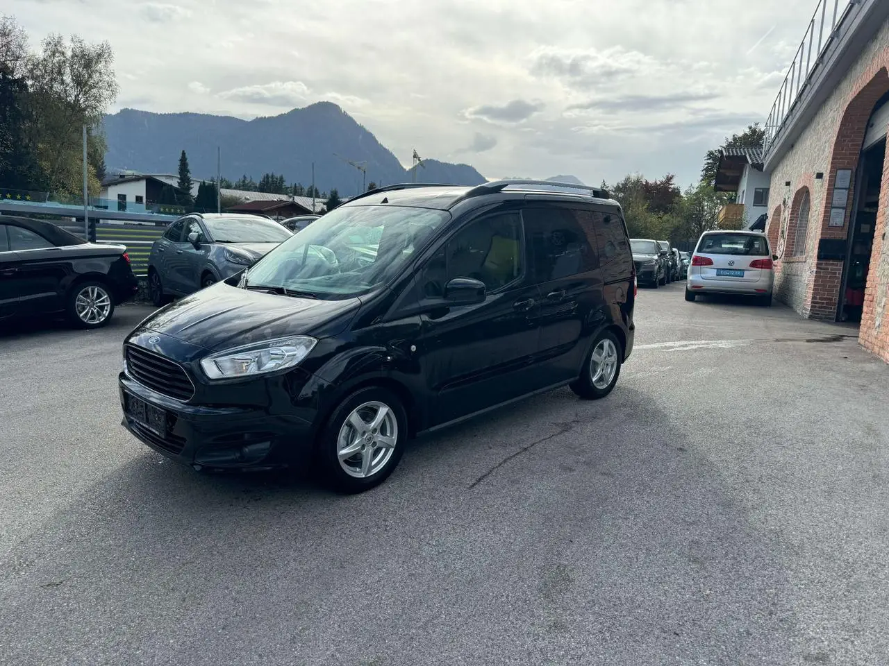 Photo 1 : Ford Tourneo 2016 Essence