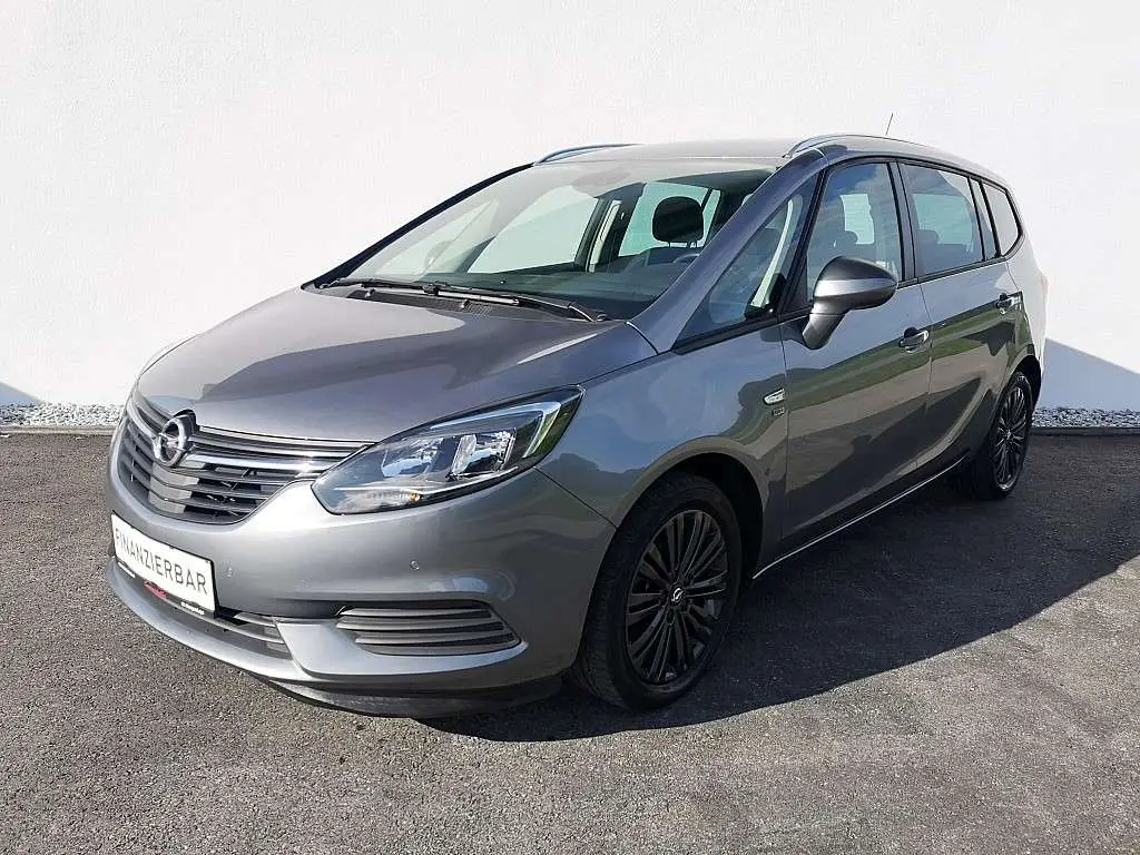 Photo 1 : Opel Zafira 2019 Diesel