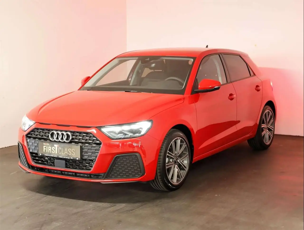 Photo 1 : Audi A1 2024 Petrol