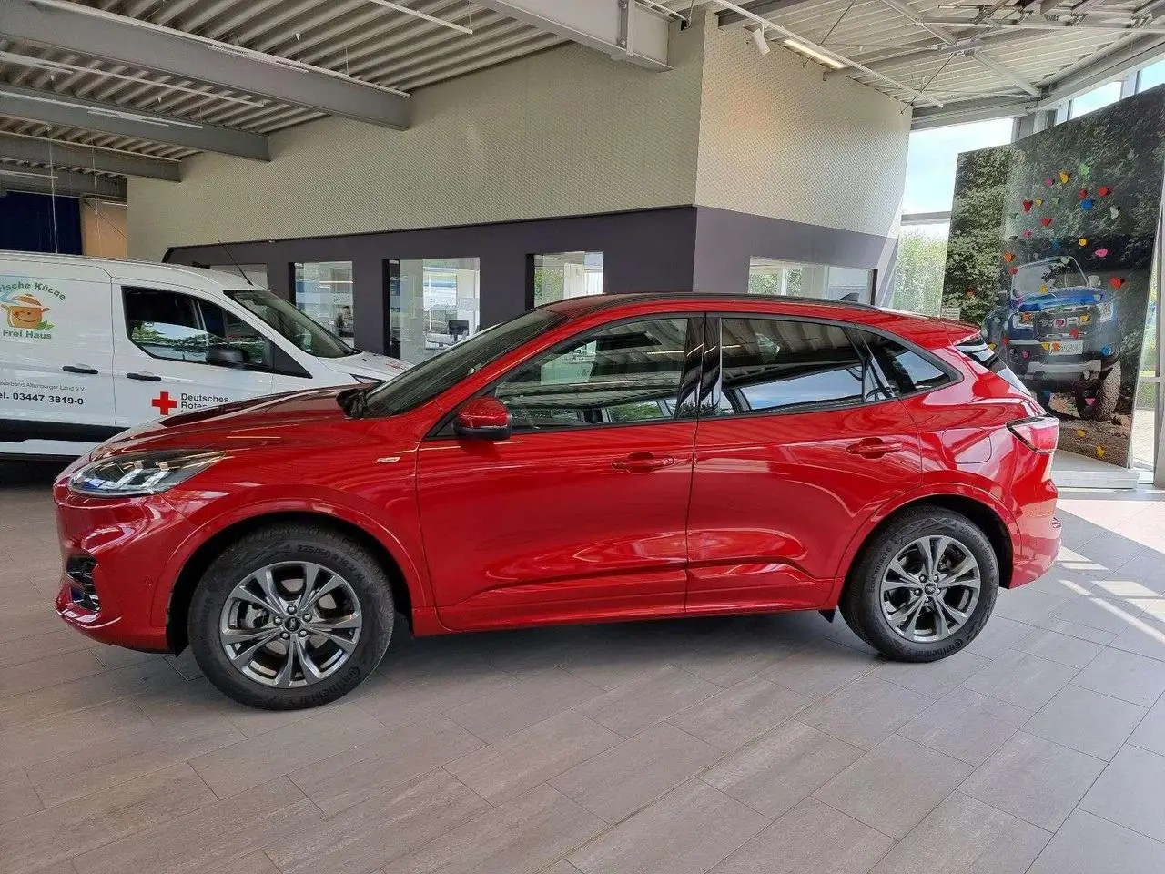 Photo 1 : Ford Kuga 2021 Hybride