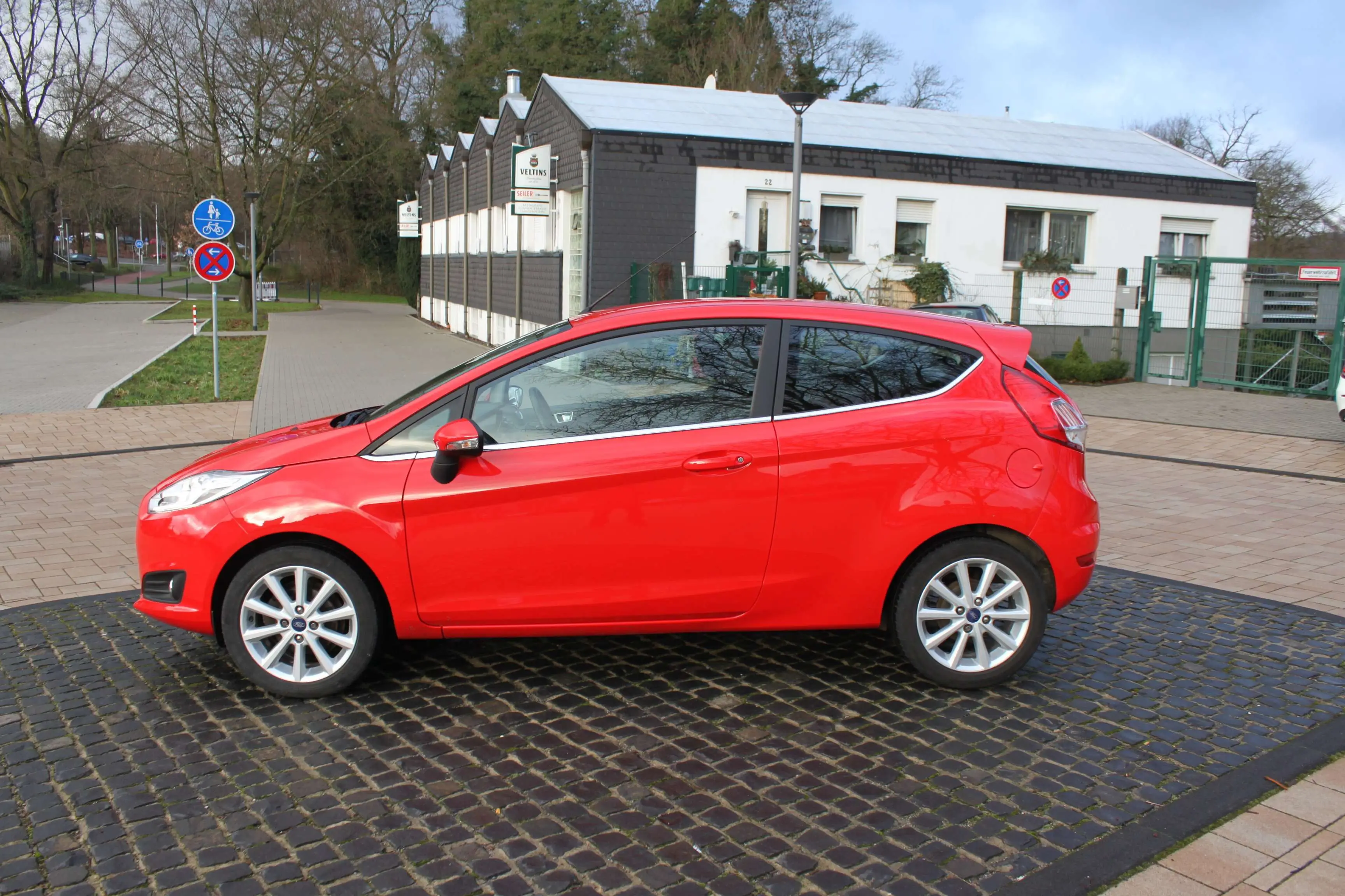 Photo 1 : Ford Fiesta 2017 Petrol