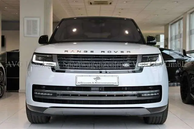 Photo 1 : Land Rover Range Rover 2024 Petrol