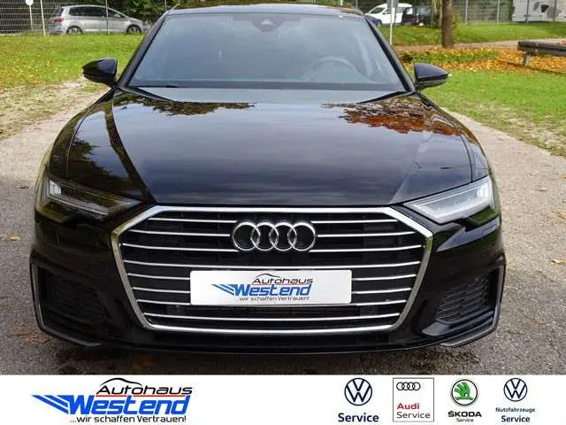 Photo 1 : Audi A6 2022 Petrol