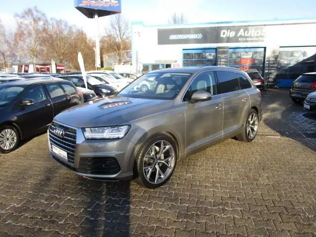 Photo 1 : Audi Q7 2017 Diesel