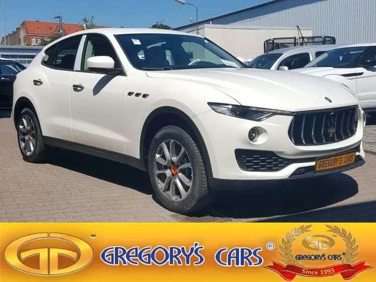 Photo 1 : Maserati Levante 2024 Essence