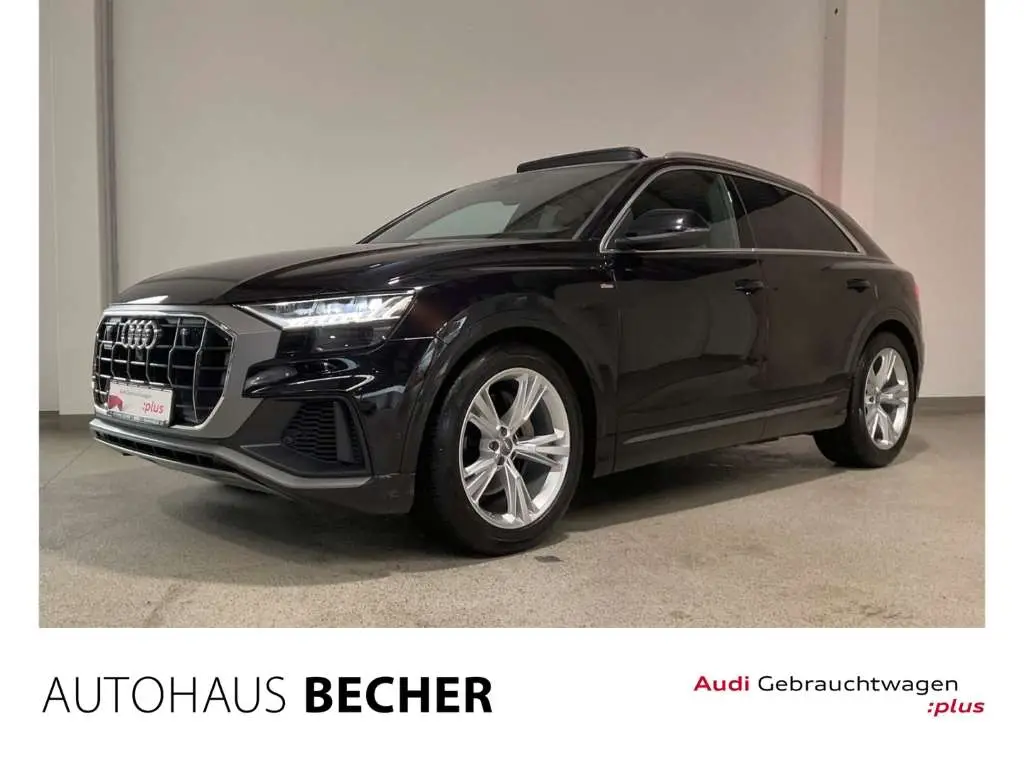 Photo 1 : Audi Q8 2018 Diesel