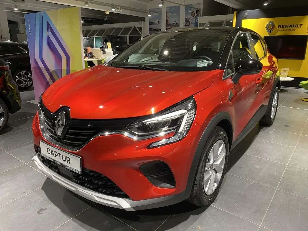 Photo 1 : Renault Captur 2022 Essence