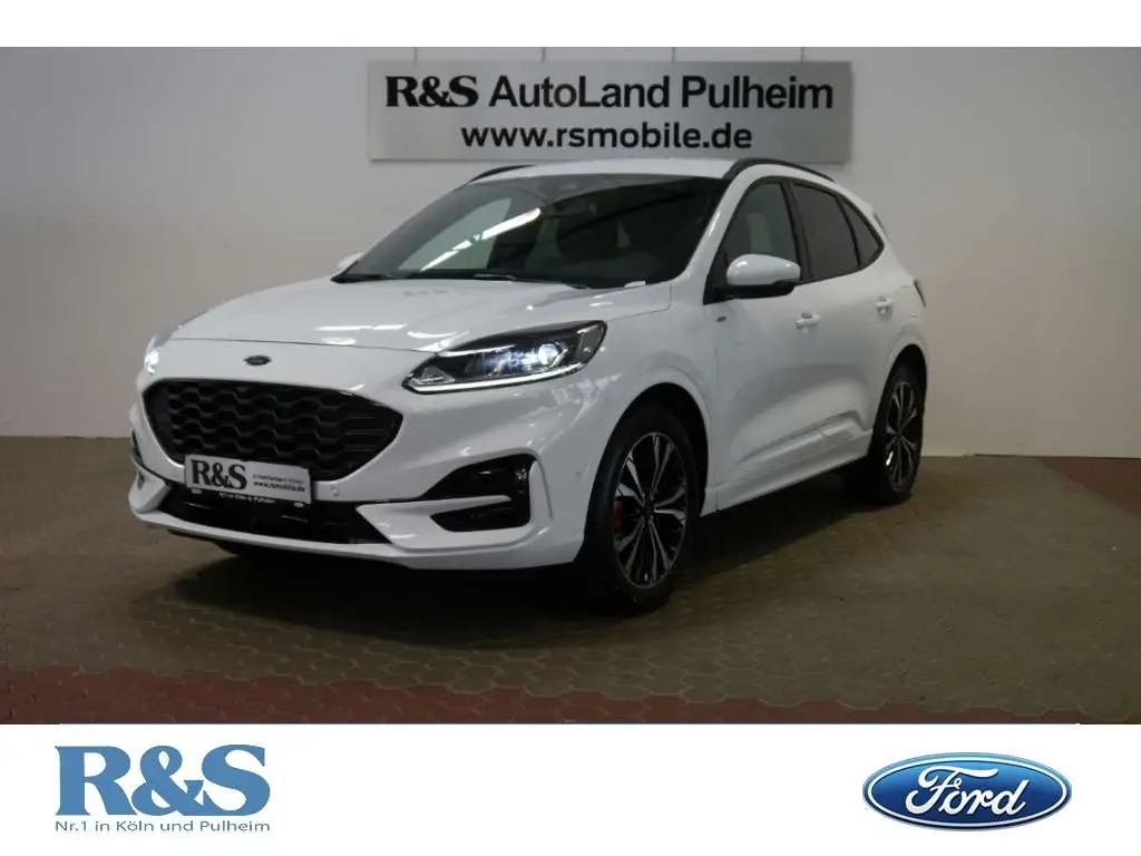 Photo 1 : Ford Kuga 2023 Essence