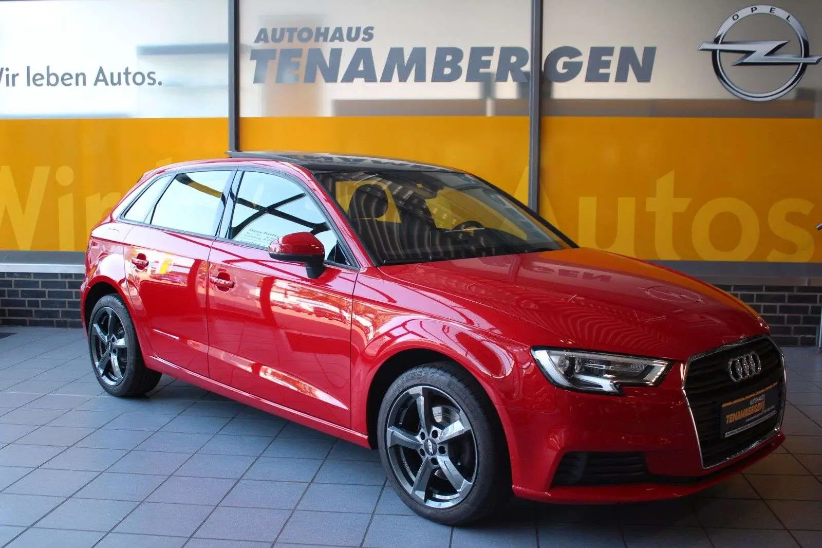 Photo 1 : Audi A3 2017 Essence