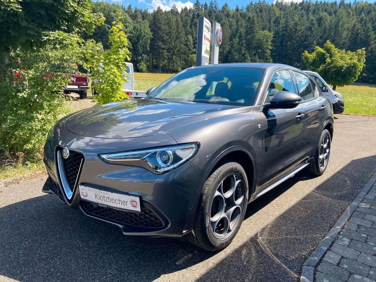 Photo 1 : Alfa Romeo Stelvio 2022 Essence