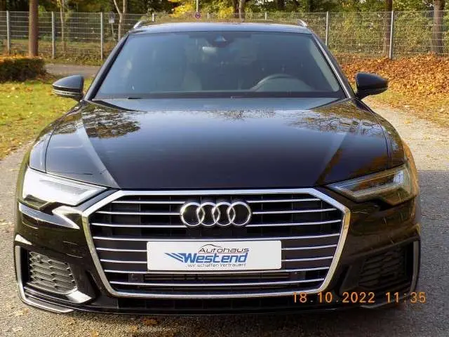 Photo 1 : Audi A6 2022 Petrol