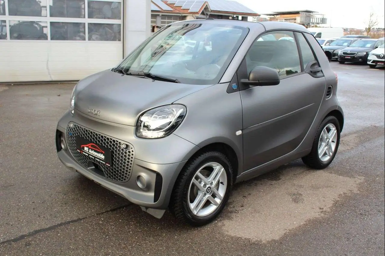 Photo 1 : Smart Fortwo 2021 Électrique