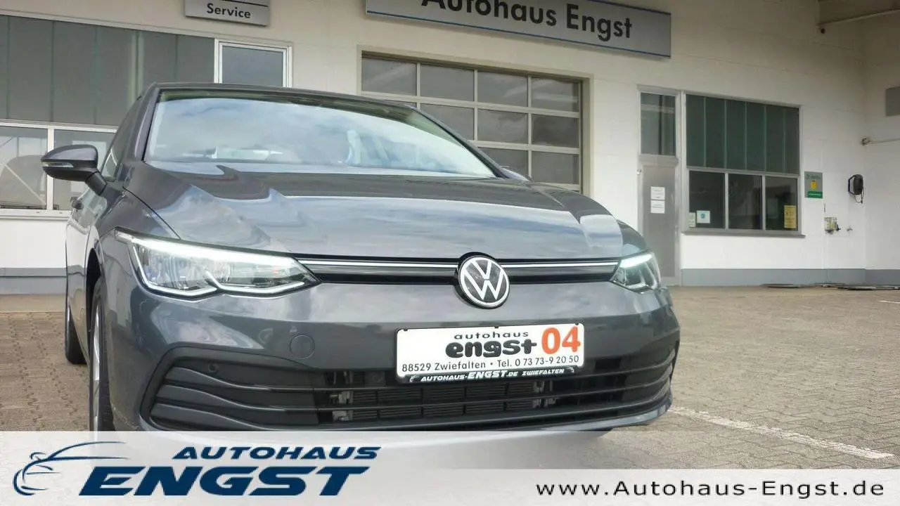 Photo 1 : Volkswagen Golf 2020 Petrol