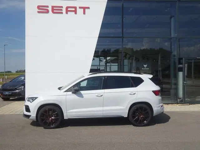 Photo 1 : Cupra Ateca 2023 Petrol