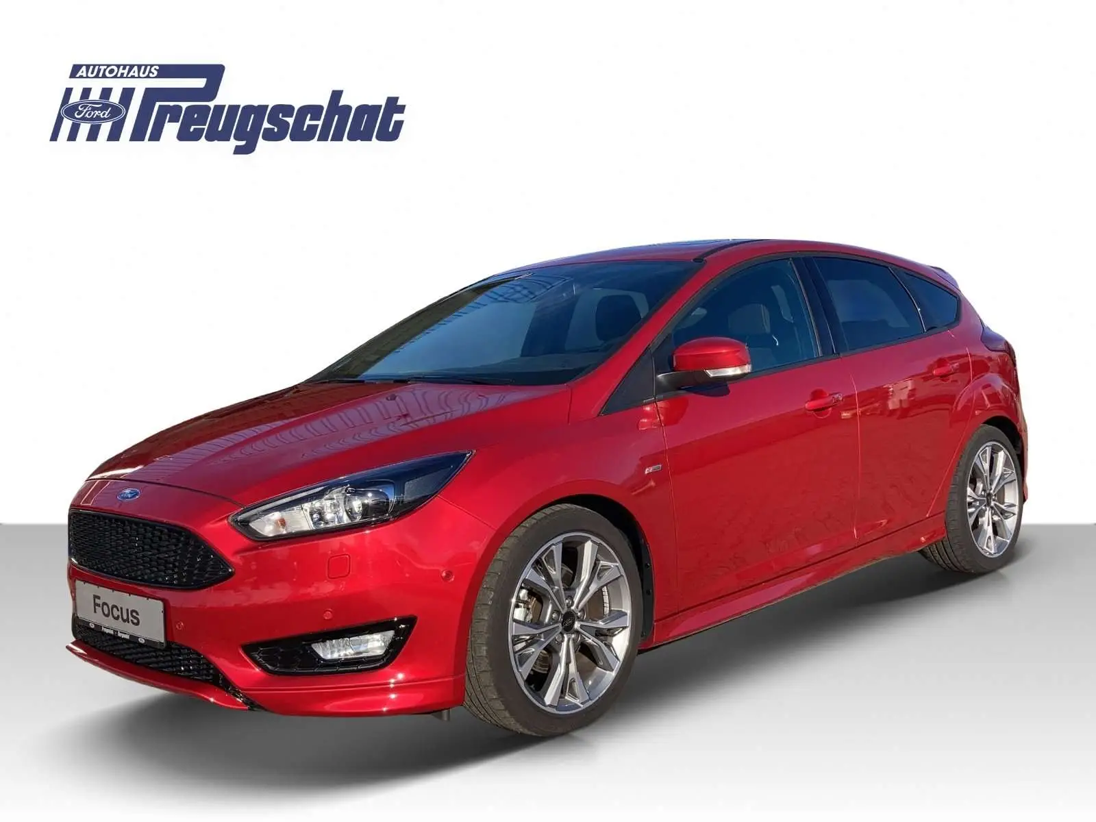 Photo 1 : Ford Focus 2017 Petrol