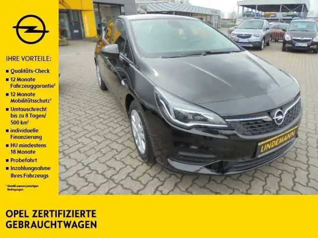 Photo 1 : Opel Astra 2020 Petrol