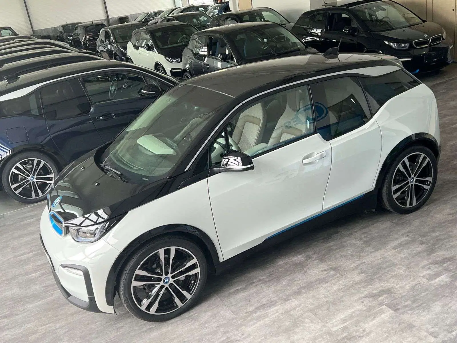 Photo 1 : Bmw I3 2019 Electric