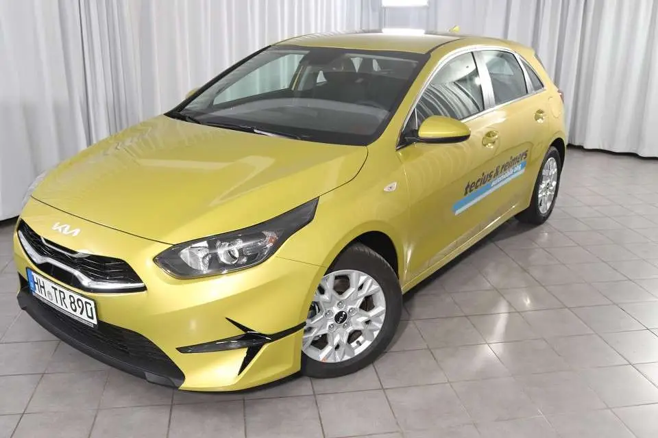 Photo 1 : Kia Ceed 2022 Essence