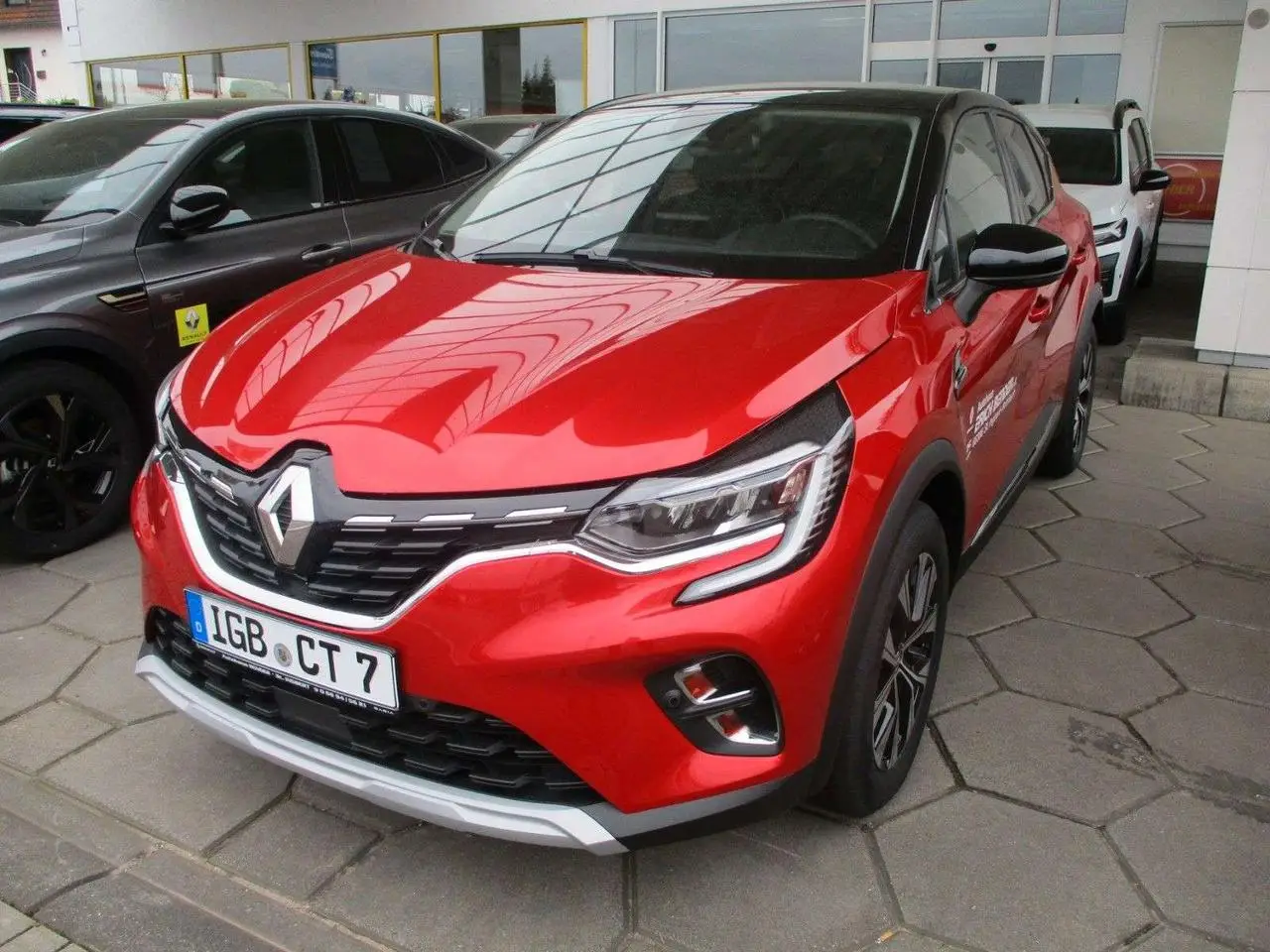 Photo 1 : Renault Captur 2023 Essence