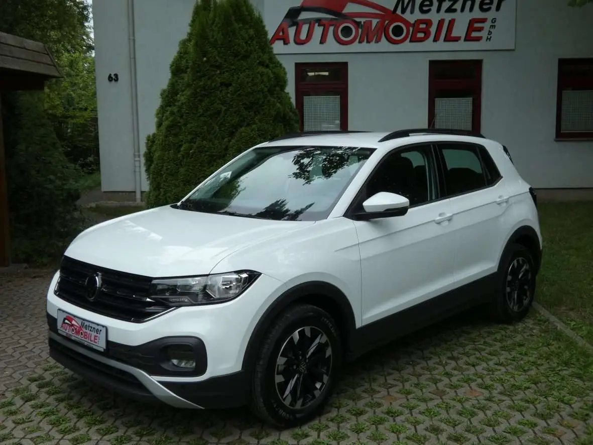 Photo 1 : Volkswagen T-cross 2024 Essence