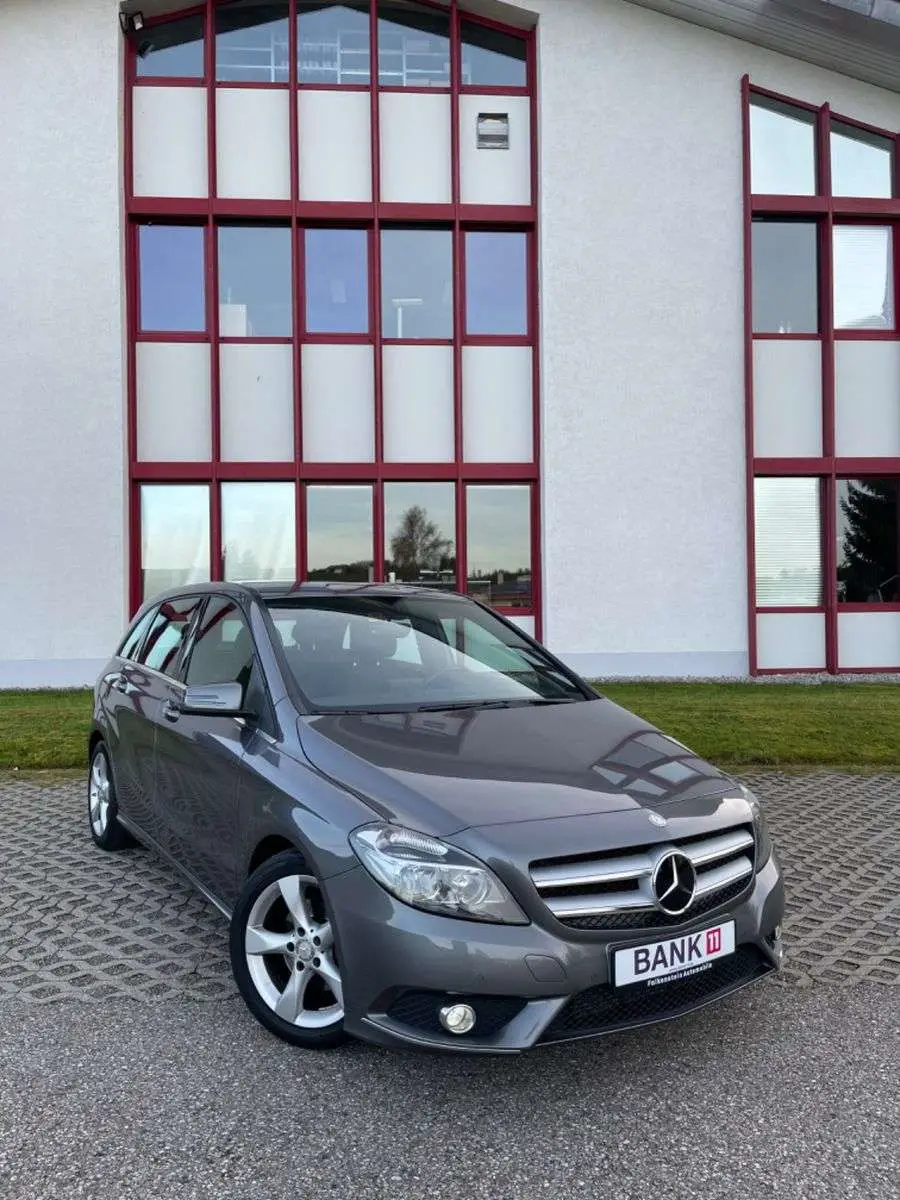 Photo 1 : Mercedes-benz Classe B 2014 Petrol